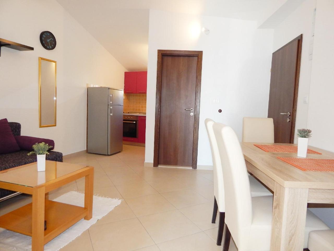 Apartments Andrea بودْسْتغانا المظهر الخارجي الصورة