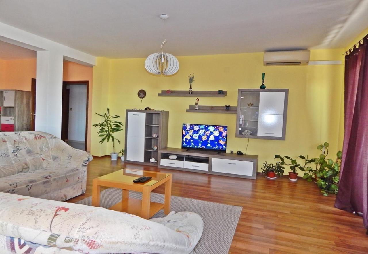 Apartments Andrea بودْسْتغانا المظهر الخارجي الصورة
